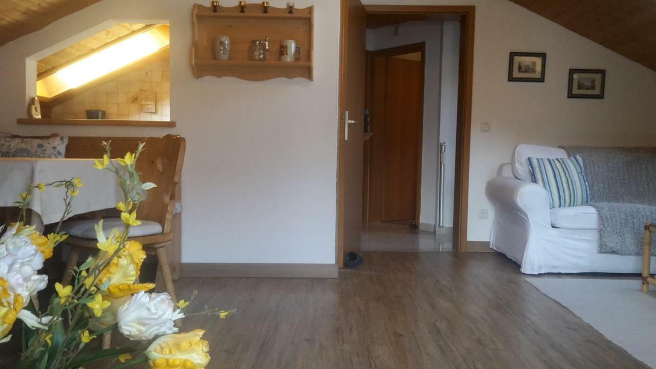 Ferienwohnung Franzi Garmisch-Partenkirchen Exterior photo